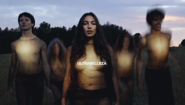 El nuevo disco de María José Llergo es “Ultafelleza”