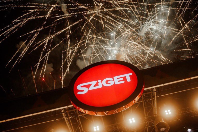 Skrillex, Fred Again.. y Four Tet cierran Sziget 2024 con un final inolvidable