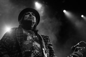 El guitarrista de Motörhead, Phil Campbell, fallece